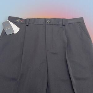 GREG NORMAN GOLF Men’s 36 x 32 Black Pleated Pant